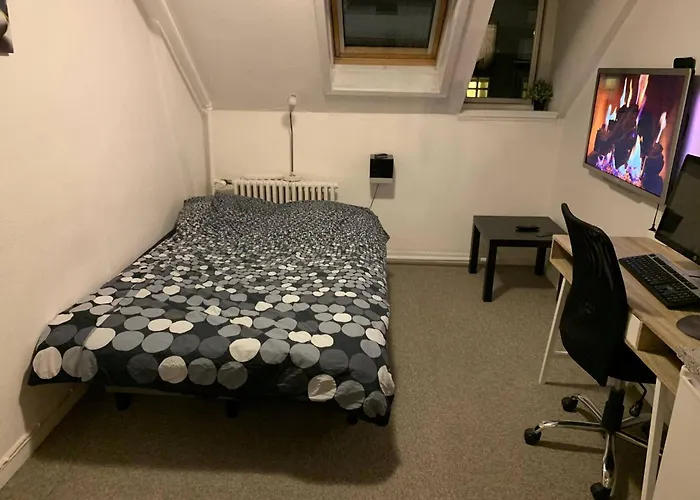 Гостевой дом Right At The Metro Station Копенгаген